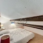 Holiday home Mazet T2 Pour 4 Pers Avec Jardin Vue Avec Piscine Au Mas De Pramousquier