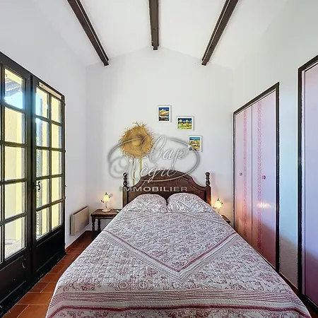 Mazet T2 Pour 4 Personnes Avec Jardin Vue Au Mas De Pramousquier * Le Lavandou