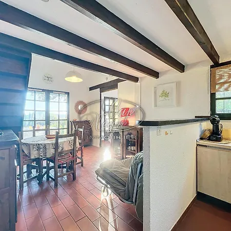 Ferienhaus Mazet T2 Pour 4 Personnes Avec Jardin Vue Au Mas De Pramousquier *