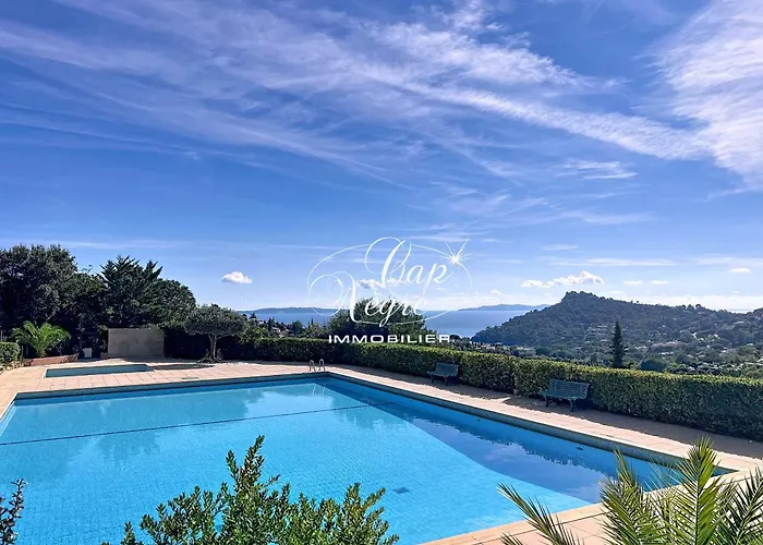 Semesterbostad Mazet T2 Pour 4 Pers Avec Jardin Vue Avec Piscine Au Mas De Pramousquier *